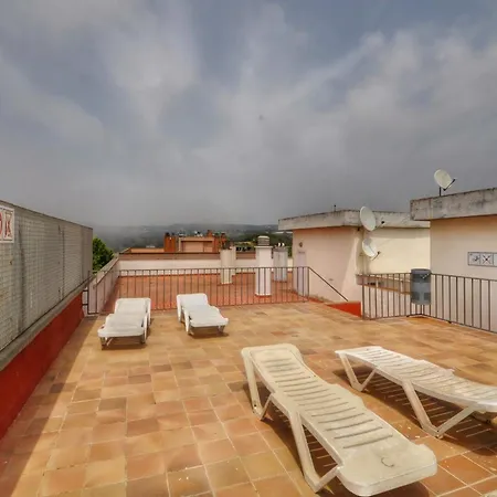 Columbo Go2lloret 公寓 *