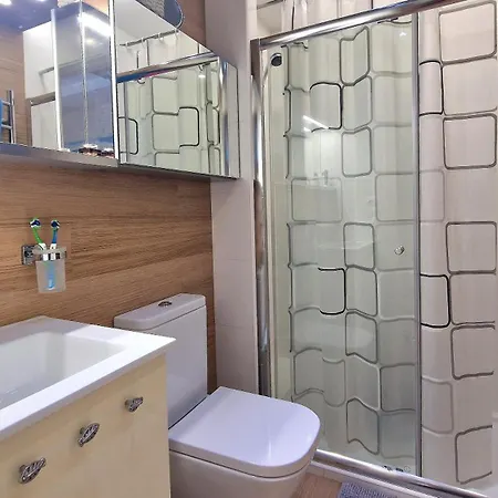 Columbo Go2lloret Апартаменти