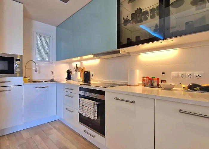 Columbo Go2lloret Apartament *